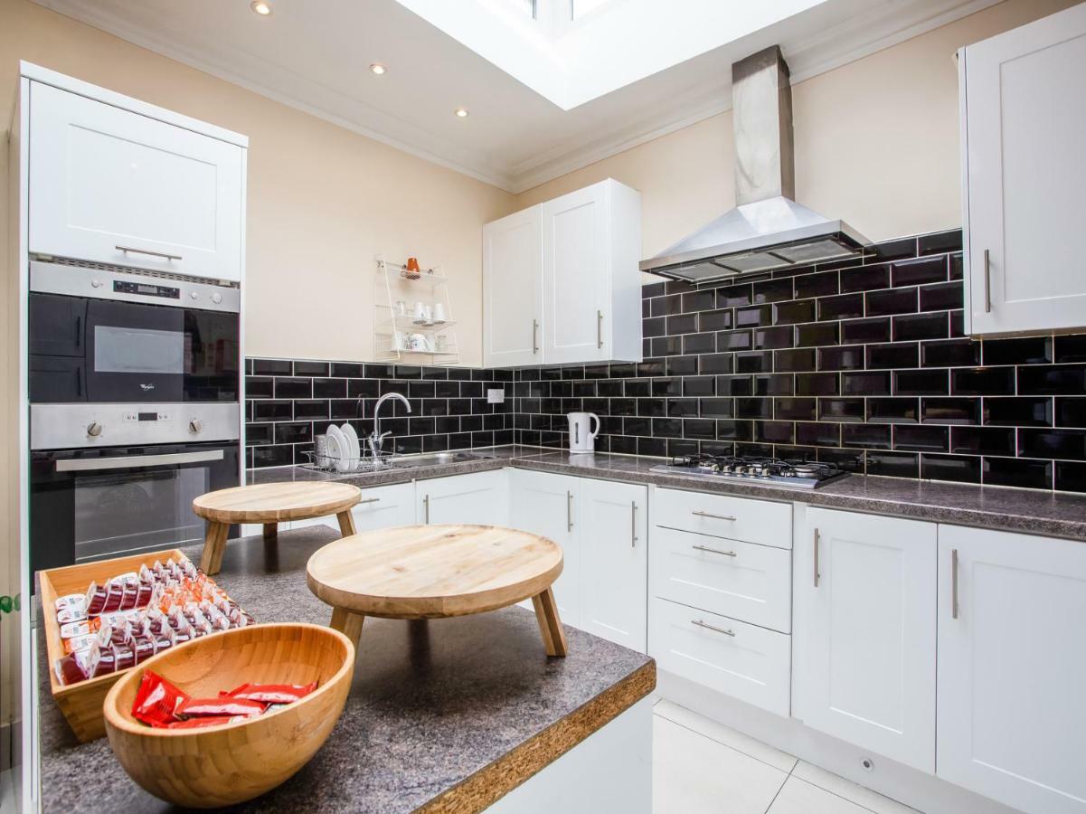 Oyo Lifestyle Golden Maison d'hôtes 3*