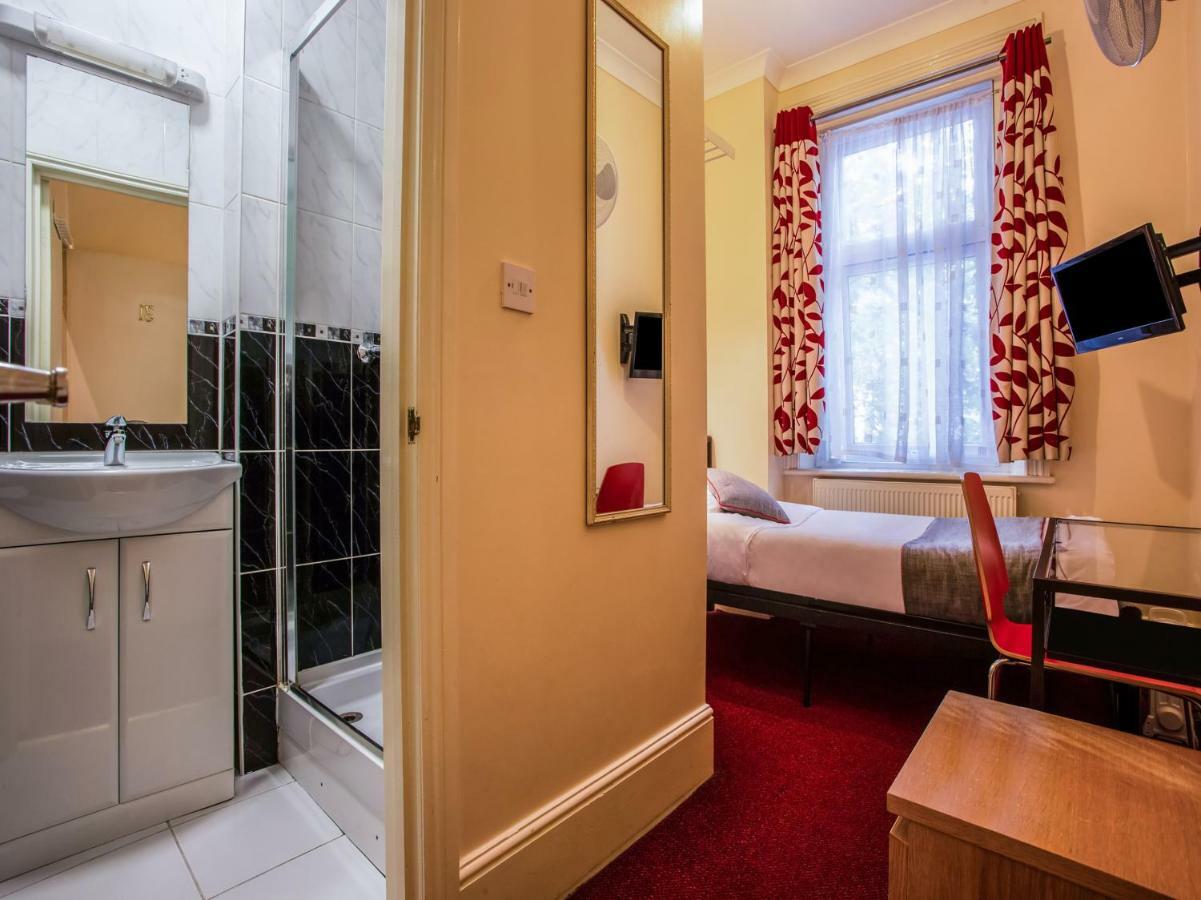Oyo Lifestyle Golden Maison d'hôtes 3*