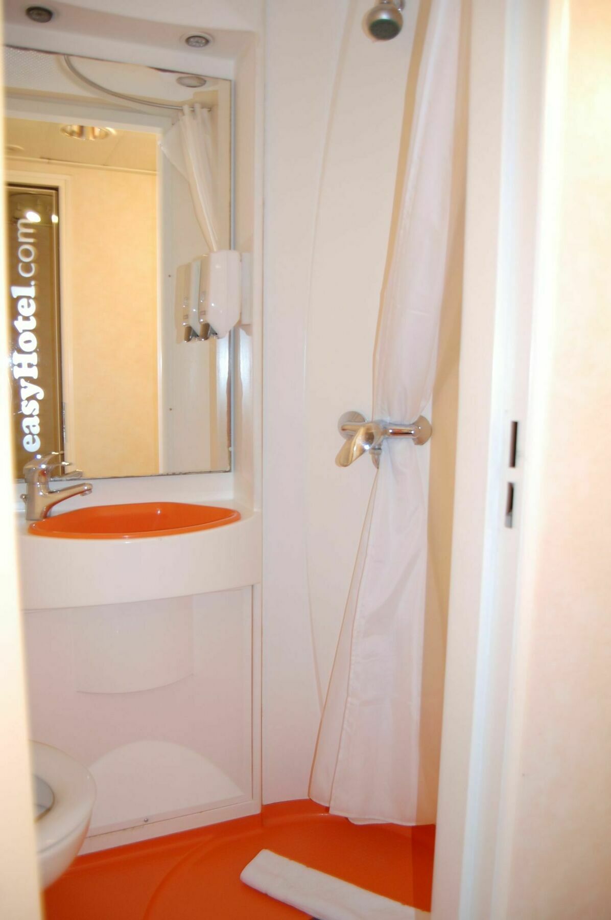 Easyhotel South Kensington Londra