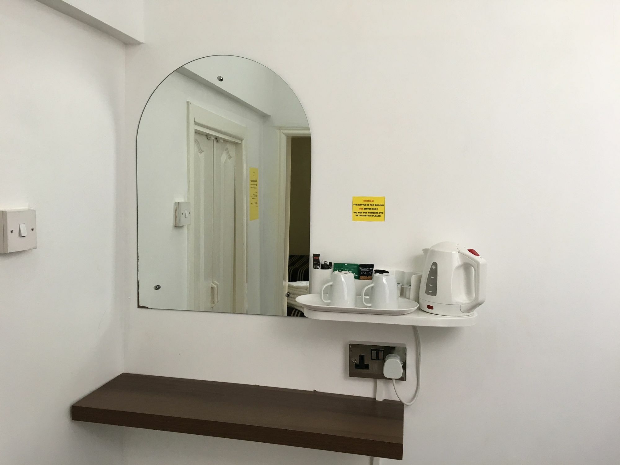Surtees Guest house 2*
