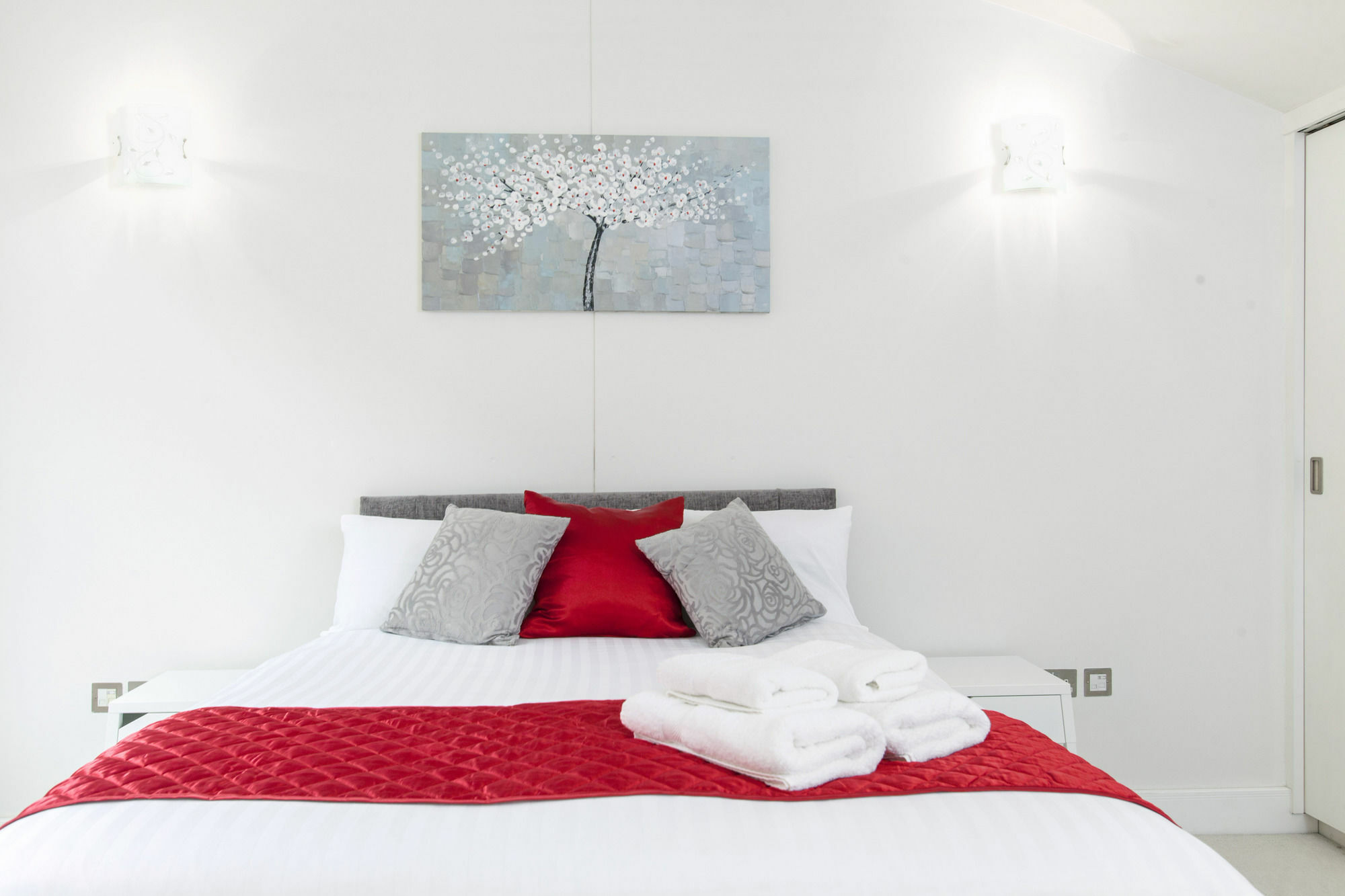 Club Living - Camden Town *