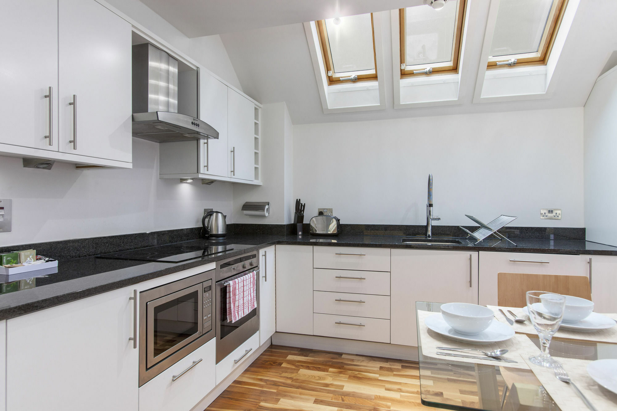 Club Living - Camden Town Apartment *