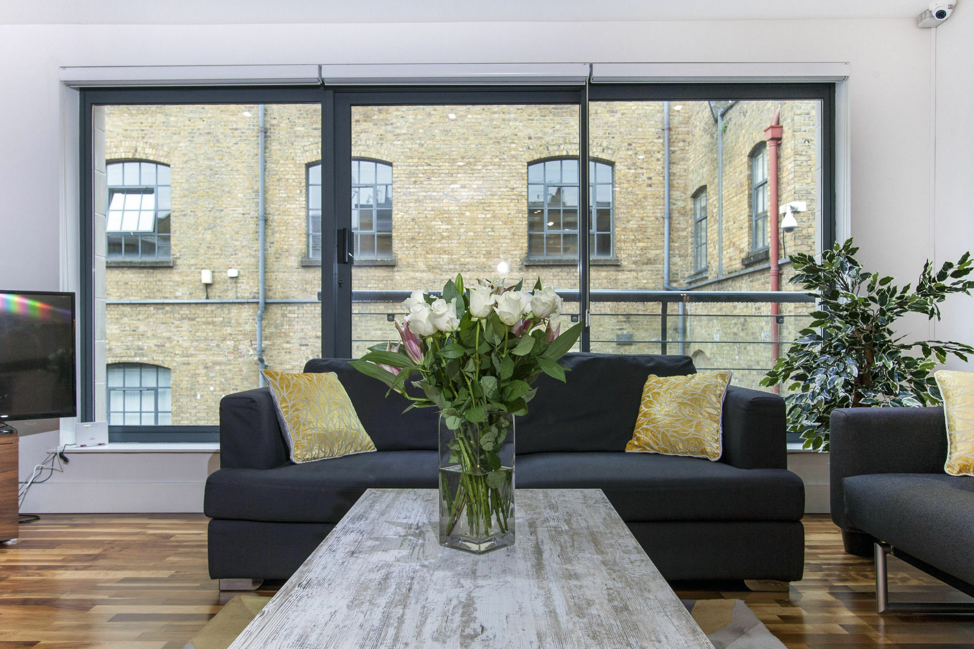 Club Living - Camden Town * London