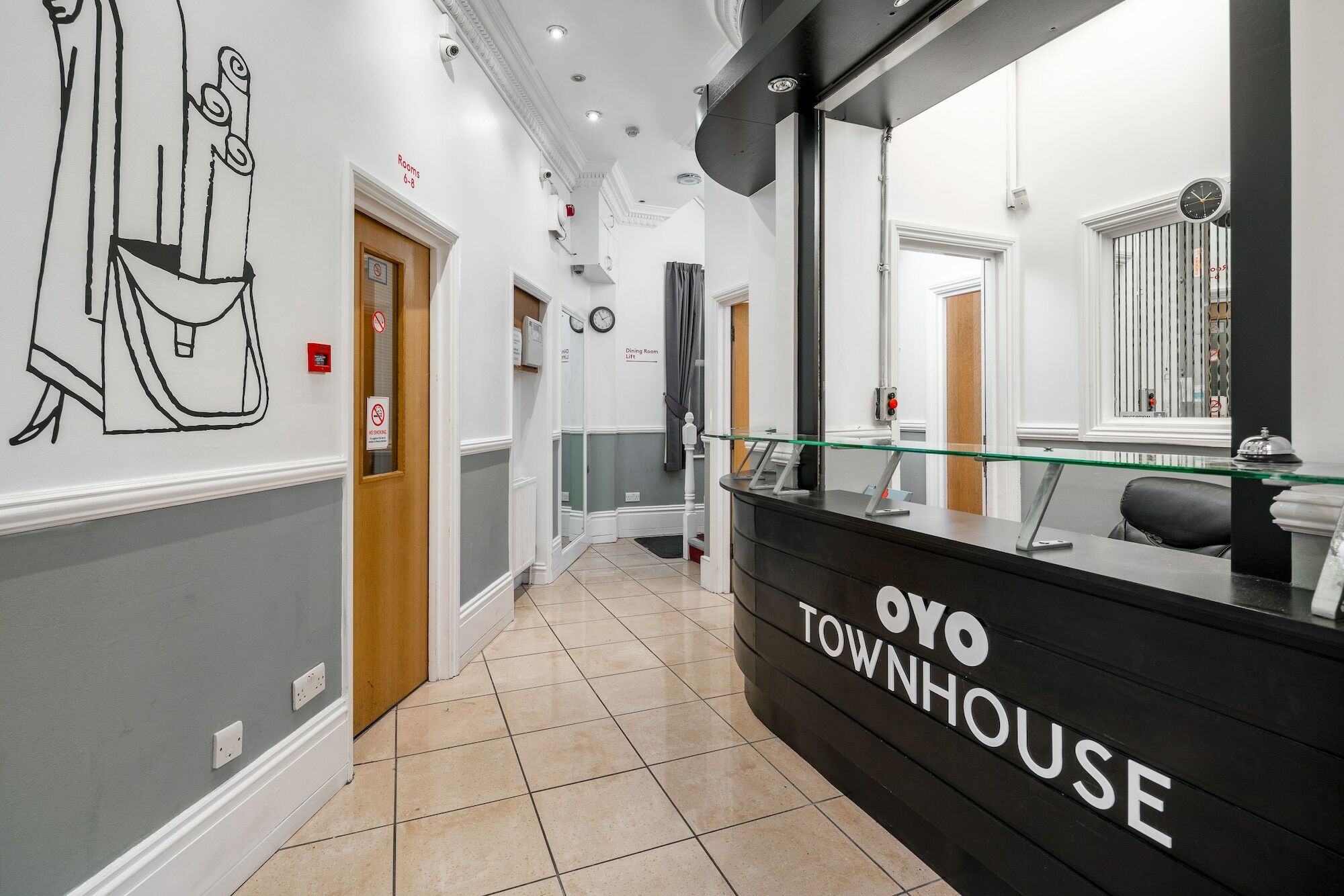 Hotel Oyo Townhouse New England, Victoria 3*