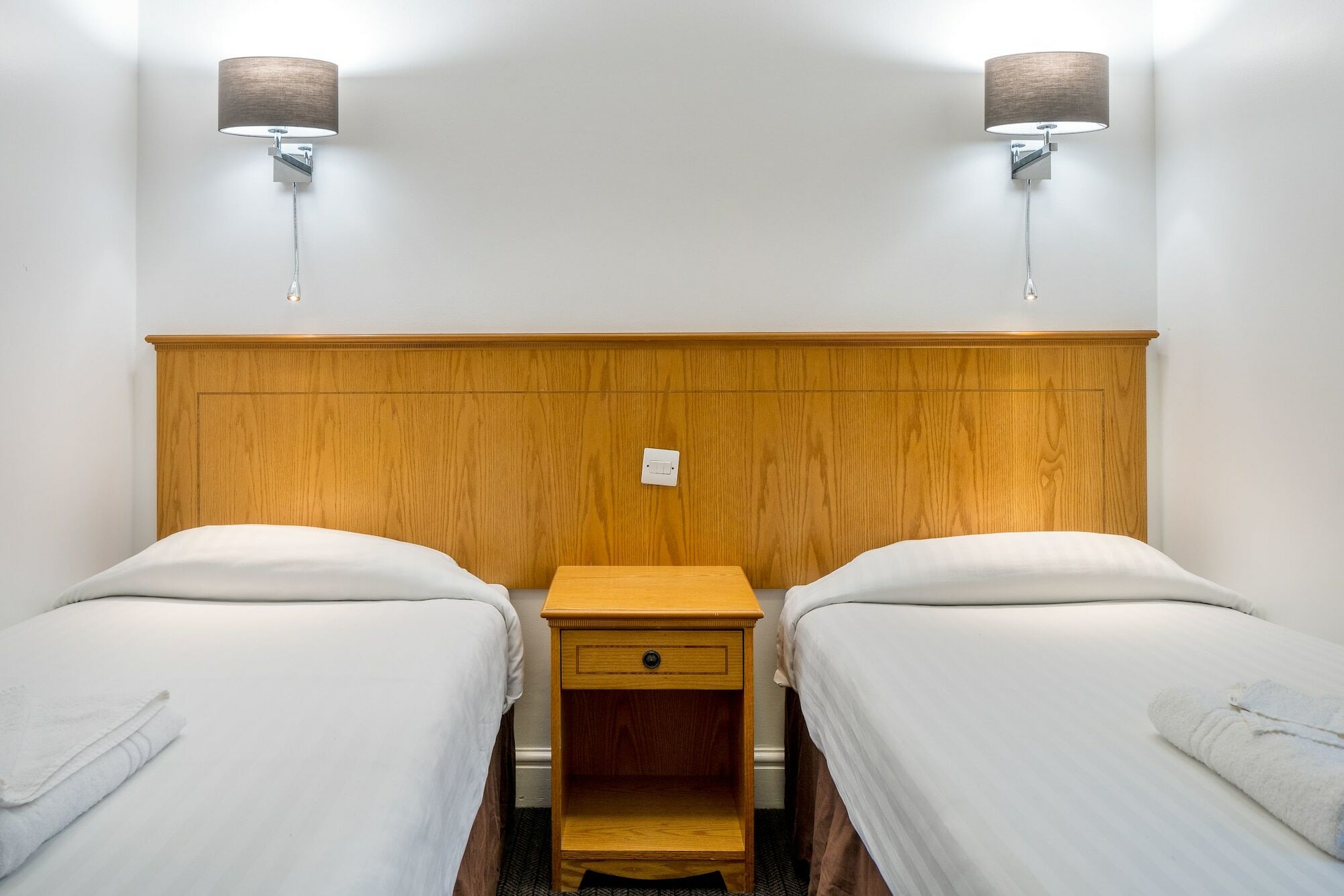 Hotel Oyo Townhouse New England, Victoria 3*