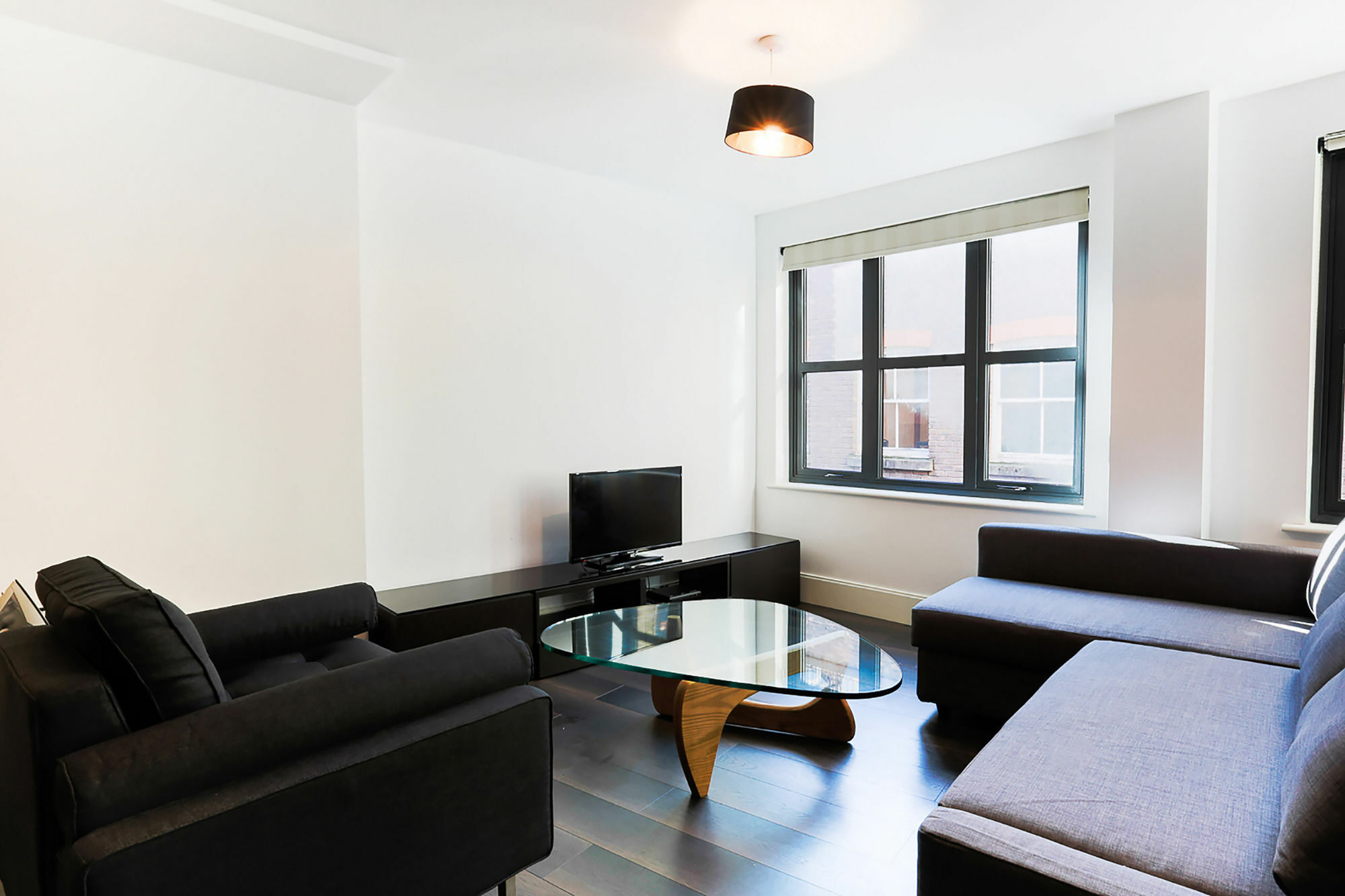 Rojen Liverpool Street Apartment