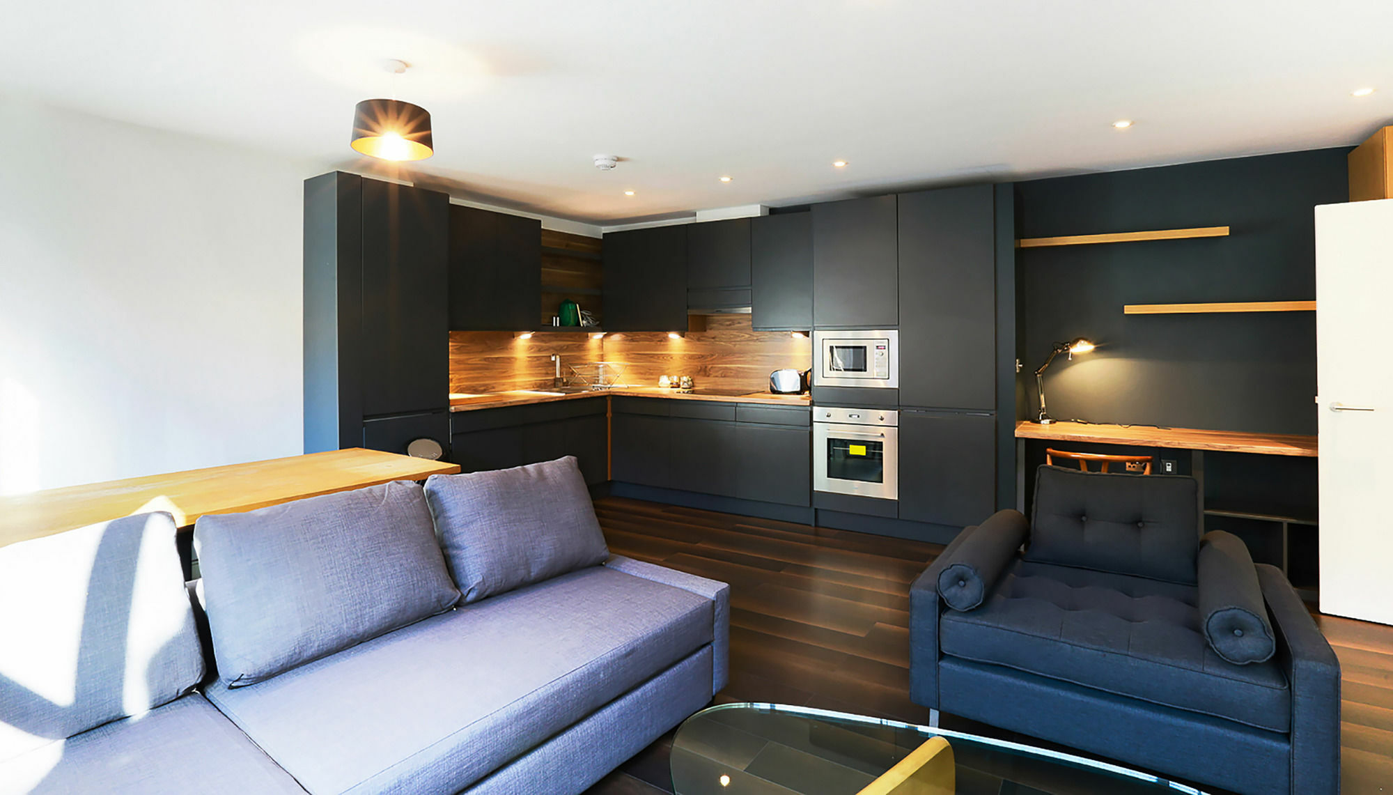 Rojen Liverpool Street Apartment *