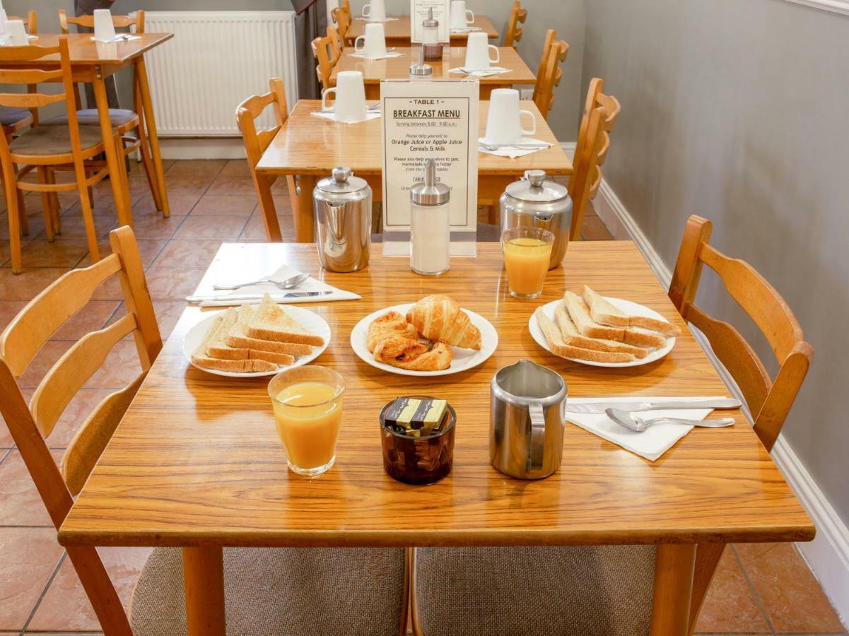 Hotel Oyo Townhouse New England, Victoria