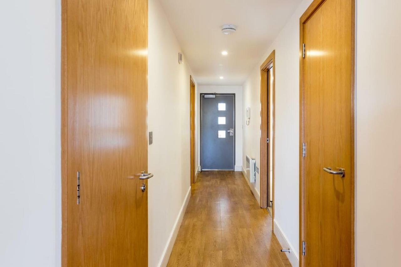 Apartment Modern 2 Bed 2 Bath Hyde Park London