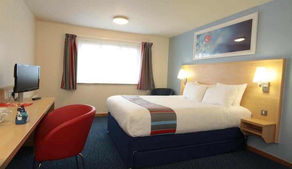 Travelodge Road