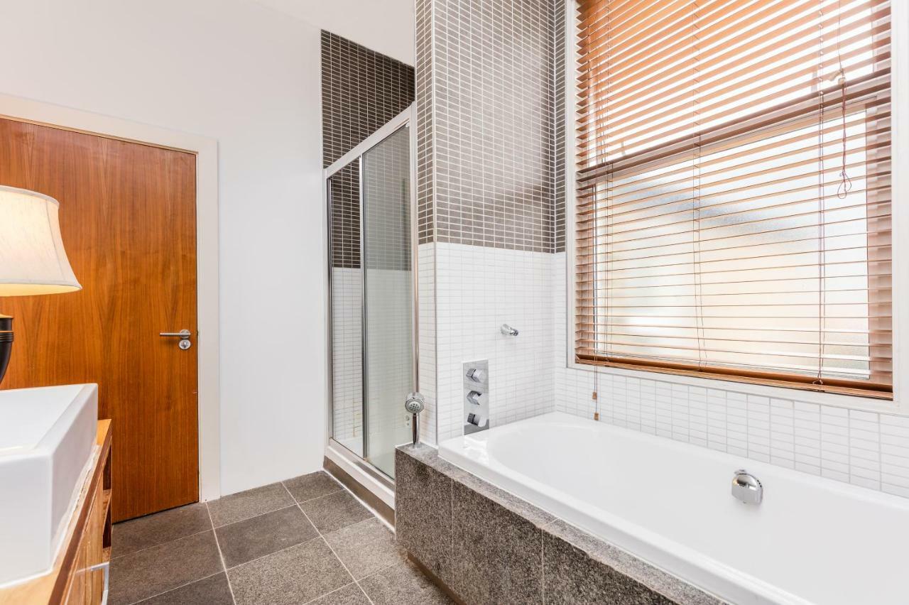 Muse Haus Riverside London
