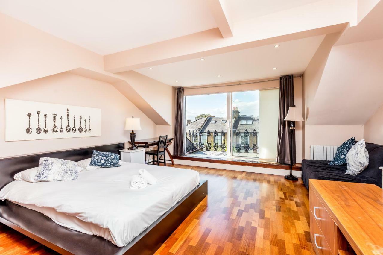 Muse Haus Riverside