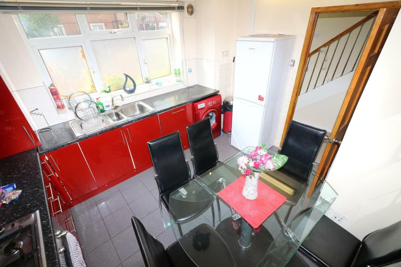 Abbey Private House With Lovely Garden Feriehus London