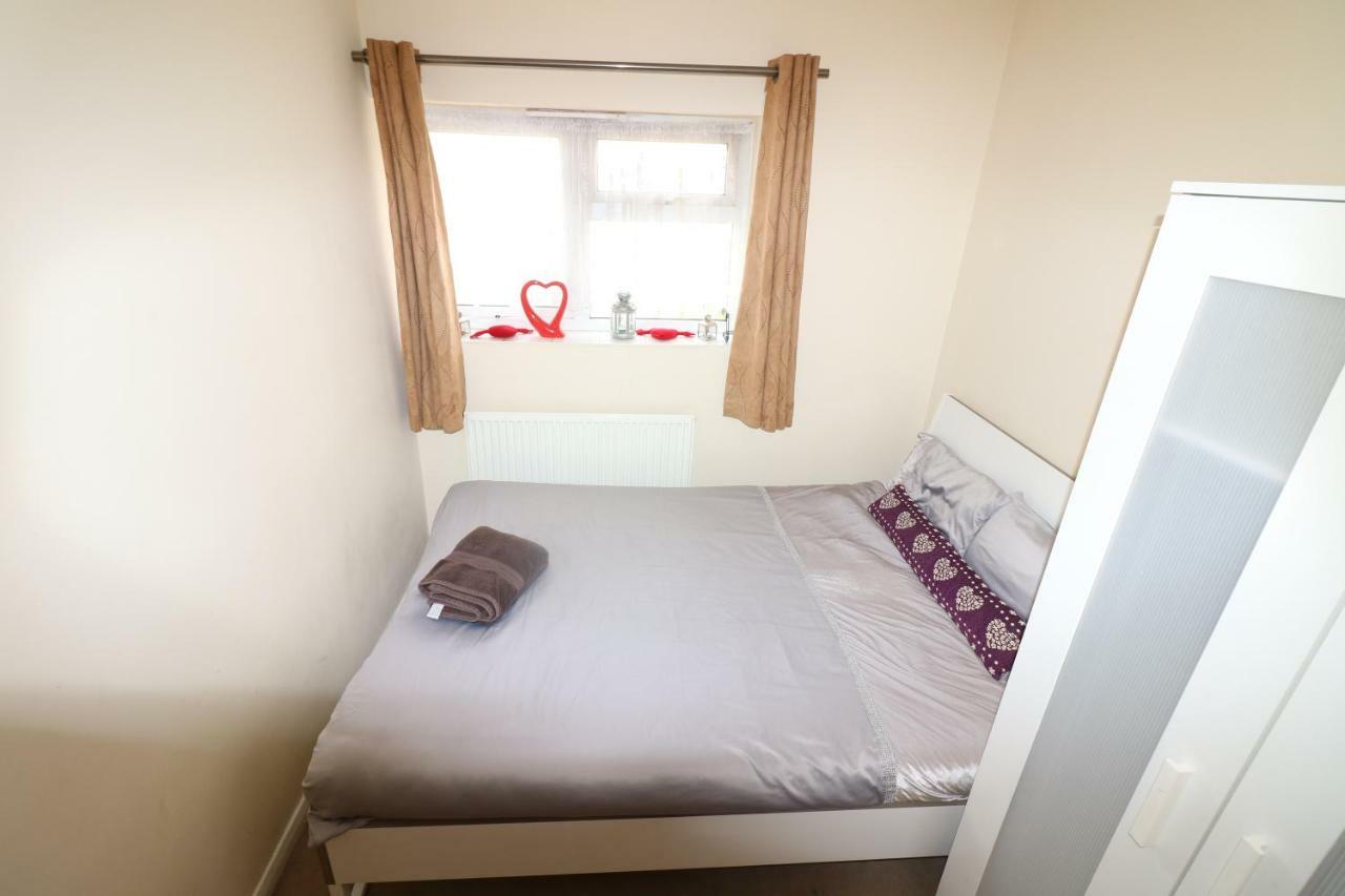Abbey Private House With Lovely Garden Feriehus London