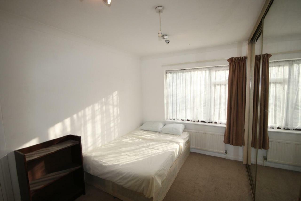 Gasthuis Hill Crescent *
