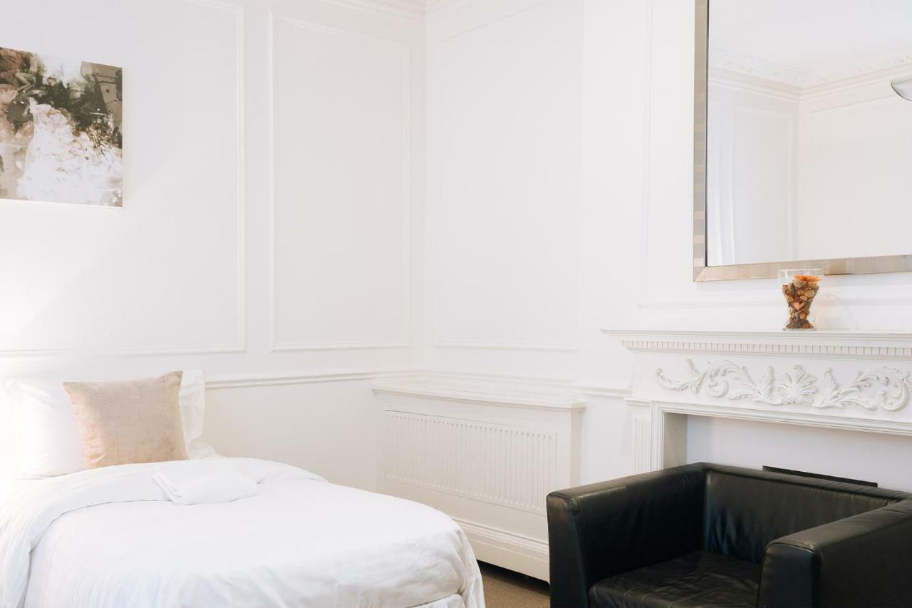 Guest house Mayfair 4*
