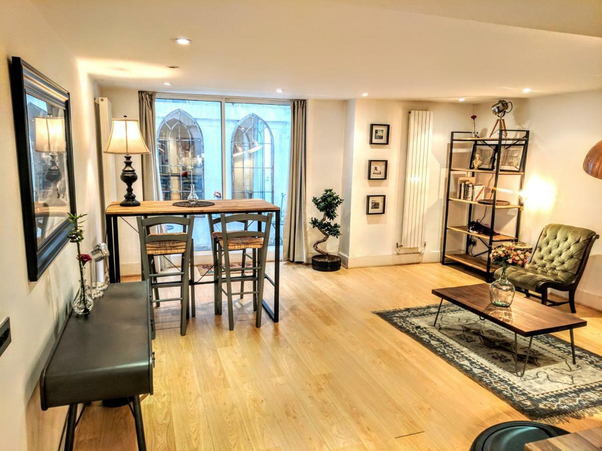 Muse Haus Riverside Homestay London