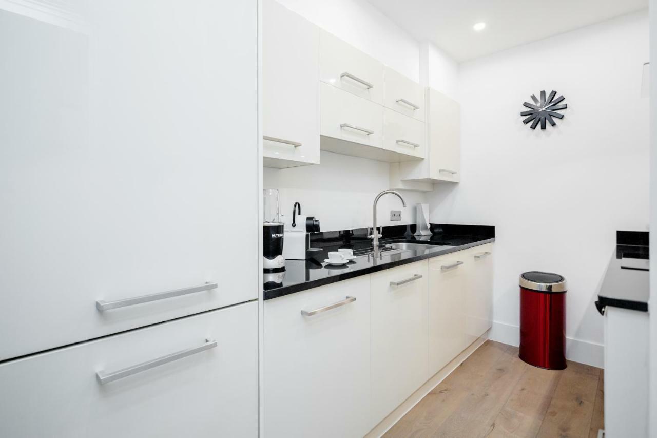 Apartment Mayfair Mews London