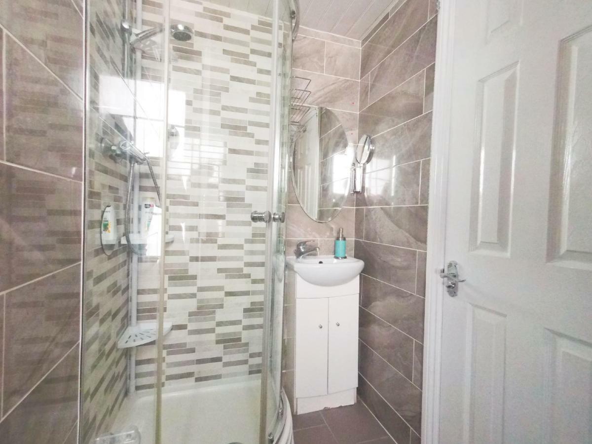Venus 218 Flat 4 At Marble Arch *