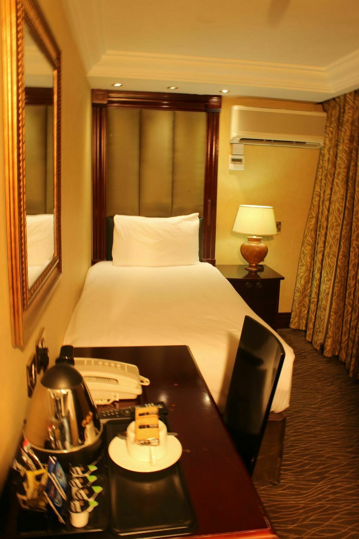 Dreamtel Kensington Hotel