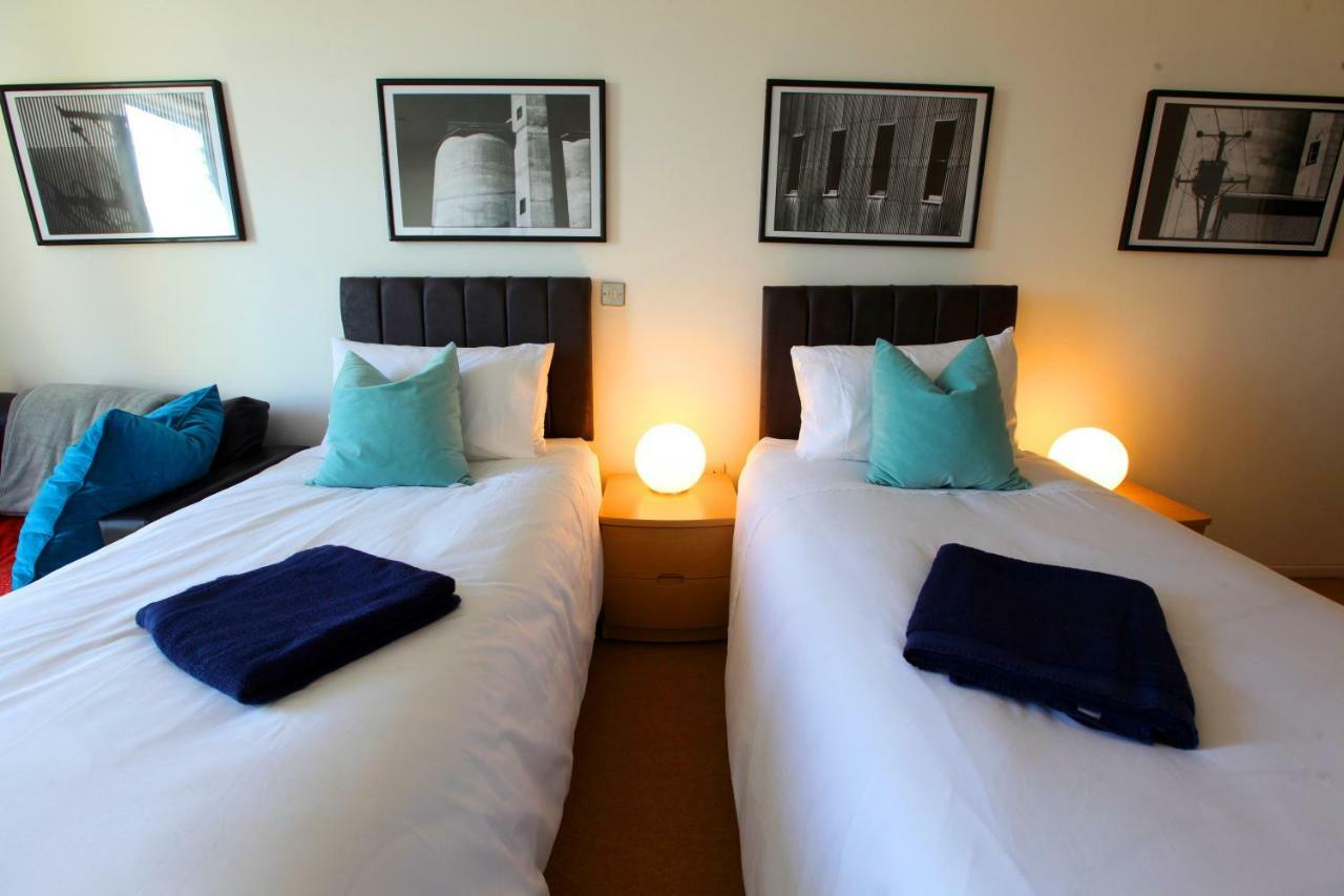 Oxygen With Balcony And Thames River View Near Excel - Royal Victoria * London