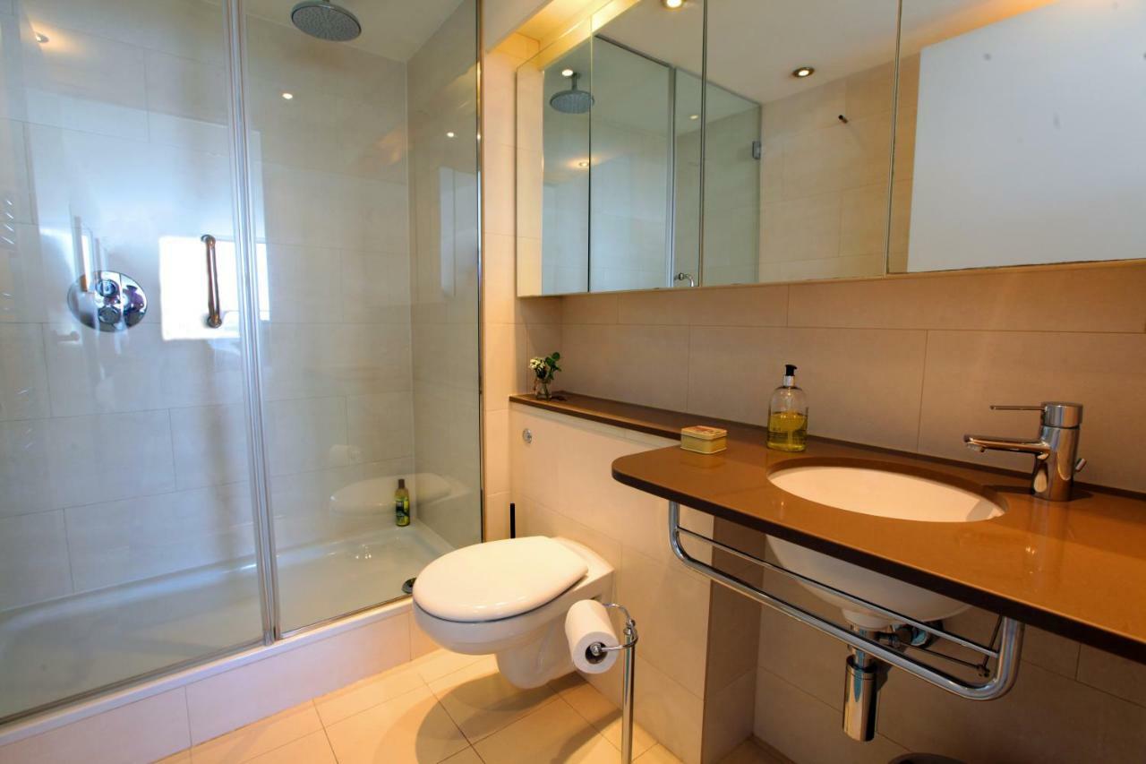 Apartment Oxygen With Balcony And Thames River View Near Excel - Royal Victoria *