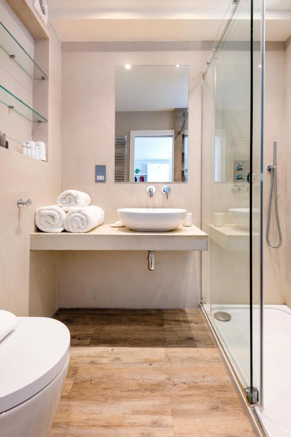 Canguroproperties - Pinehurst Court Londen