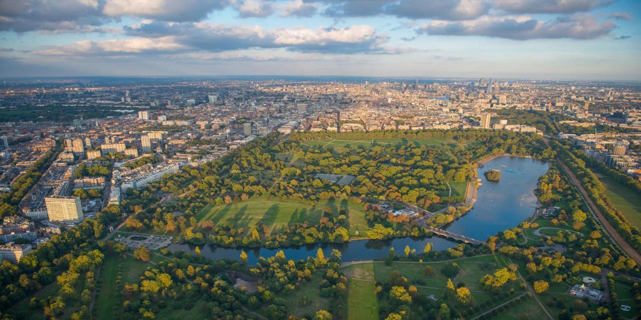 Mercure Kensington 4*