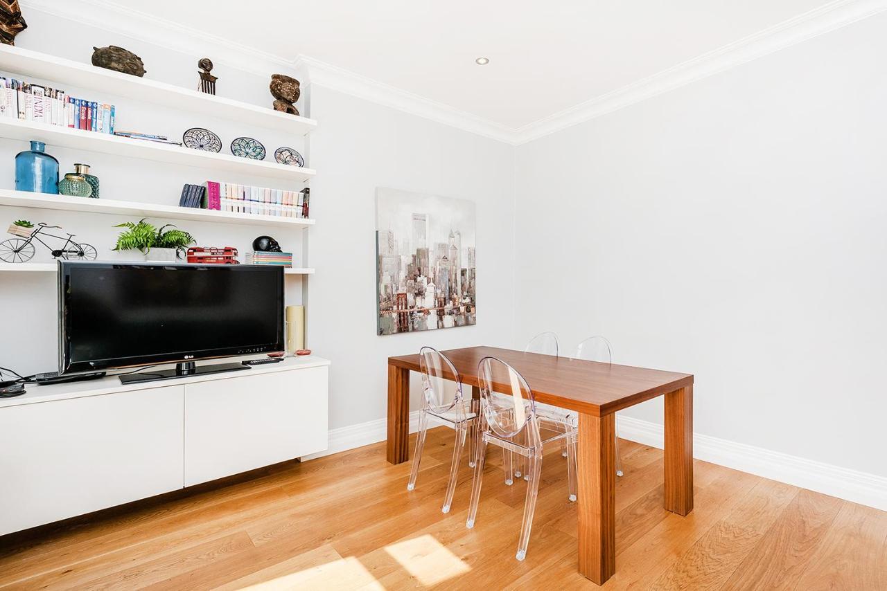 Lägenhet Lovely 2 Bedroom In Notting Hill *