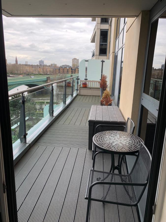 Thames View Apartment, Imperial Wharf Appartement Londres