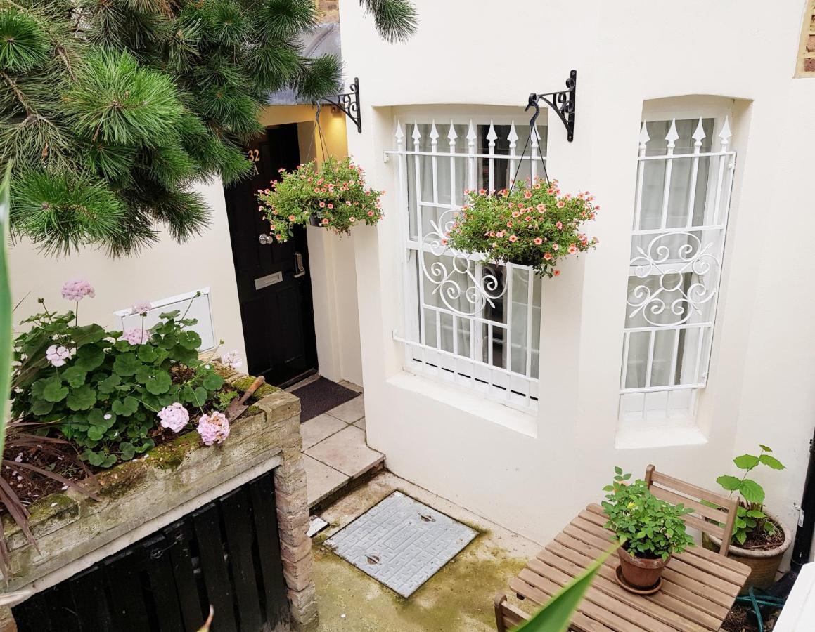 Pretty Maida Vale Appartement Londen