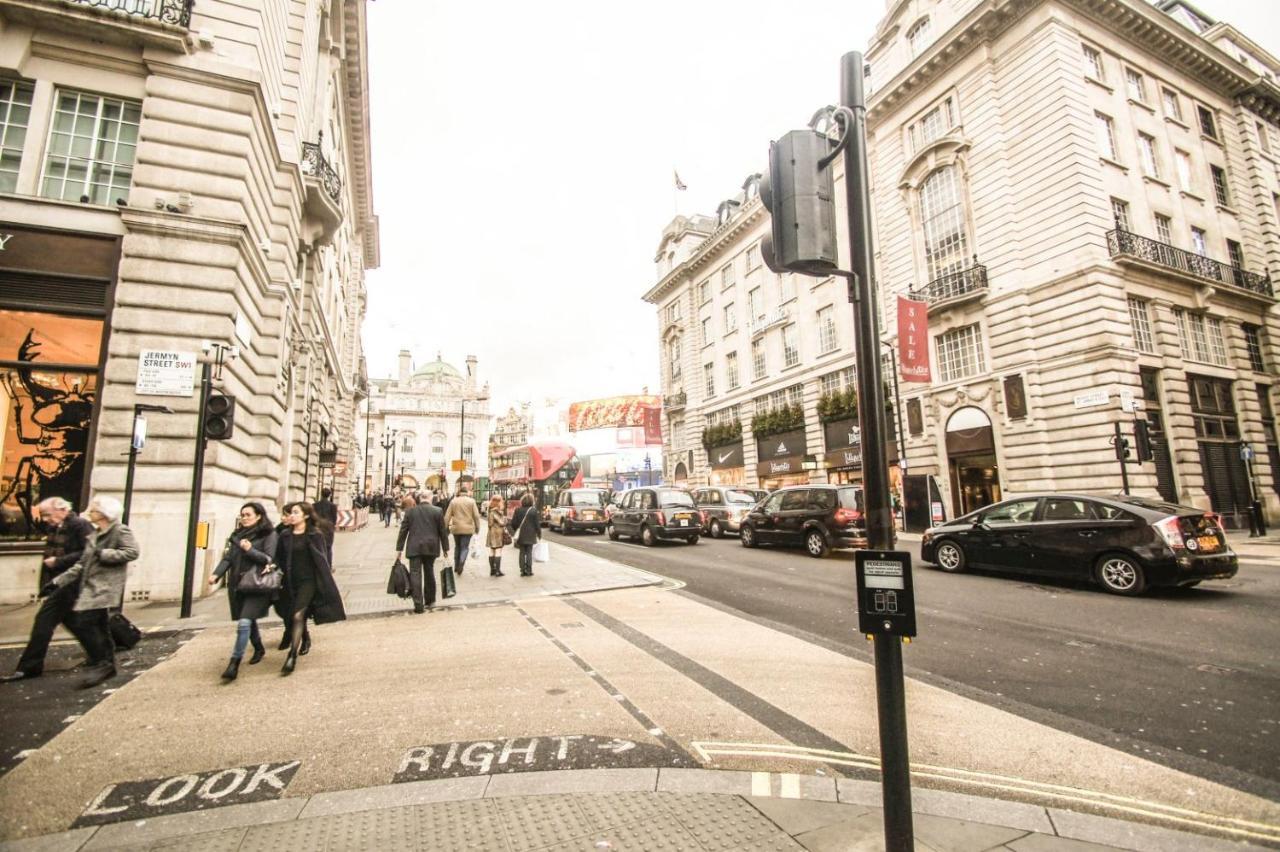 Sophia's 11rooms Piccadilly Circus St Townhouse London