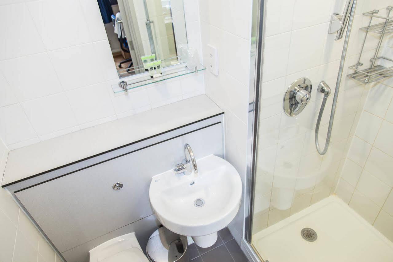 Hotell Goodenough College - London
