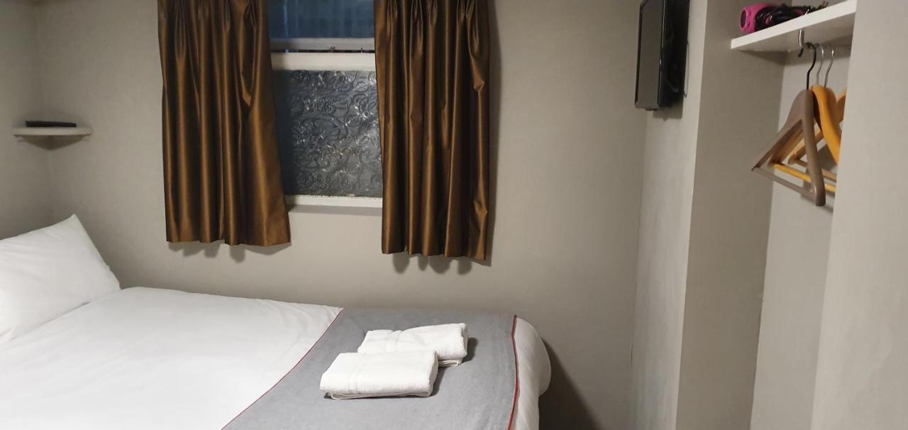 Belgravia Hotel 3*