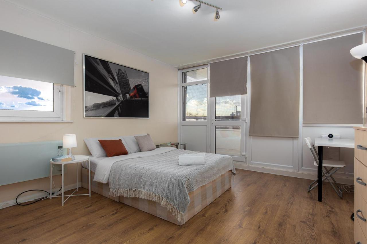 Queensland House Apartment London