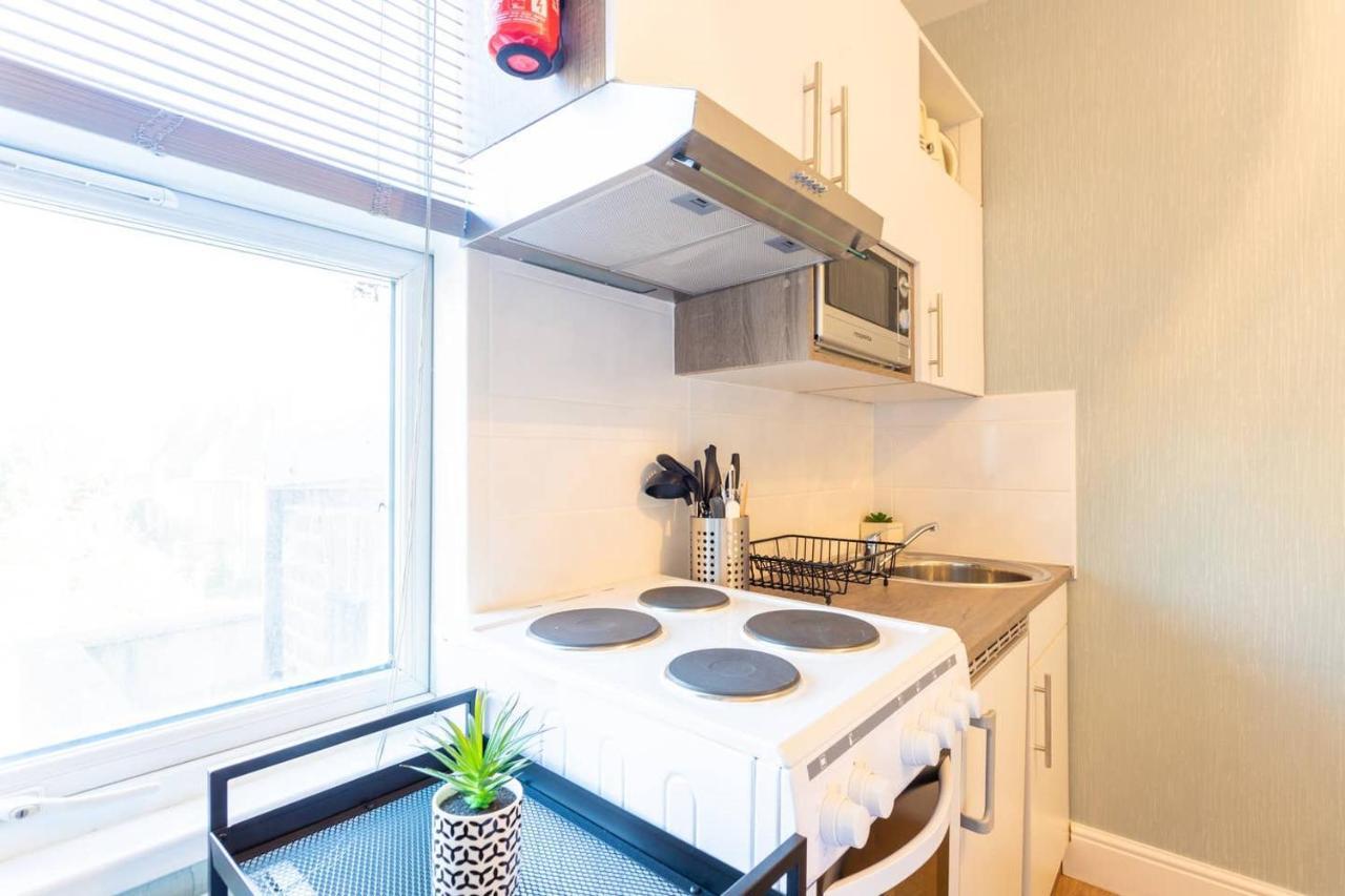 Chic Flat In West Kilburn Near Queen's Park Appartamento