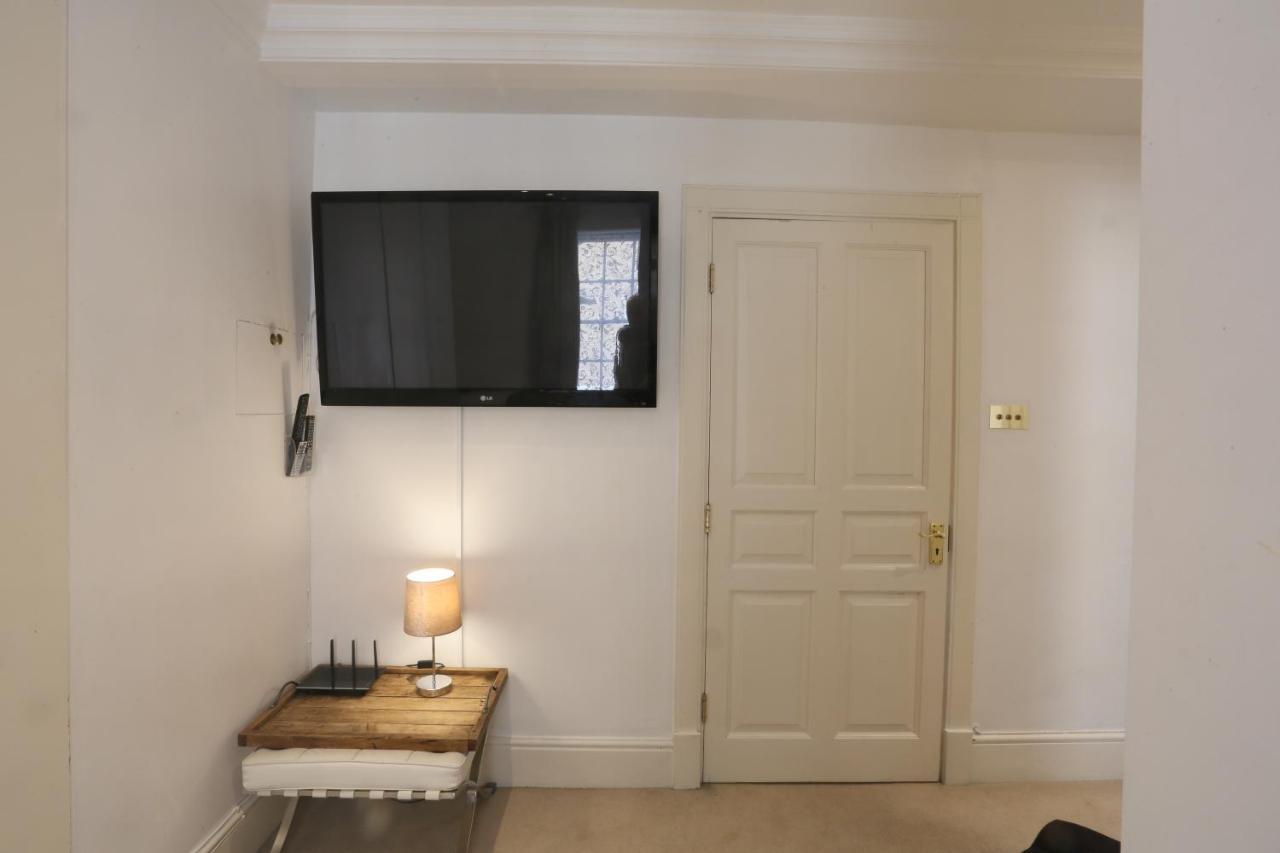 Holiday home Sophia's 11rooms Piccadilly Circus St Townhouse