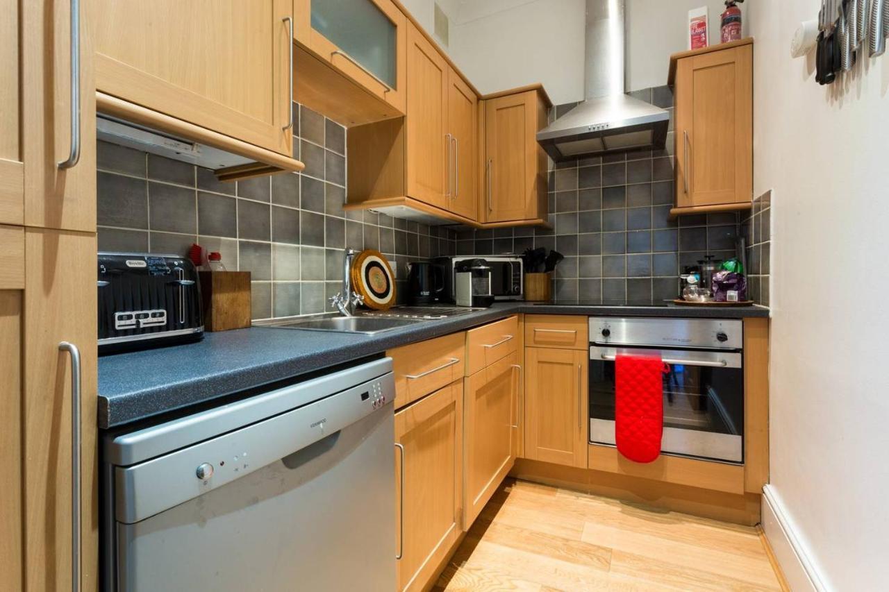 Bright And Beautiful 2 Bed Flat Near Hyde Park Lejlighed