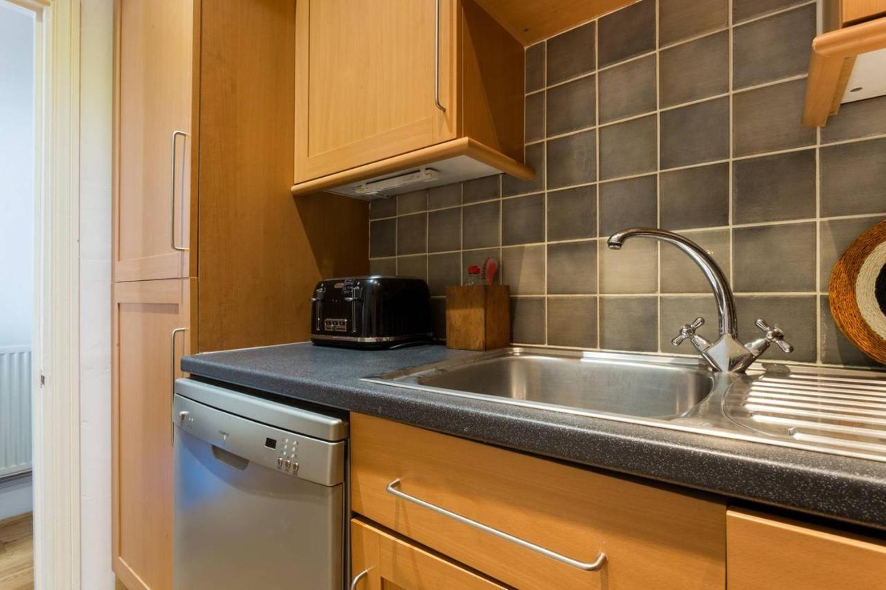 Bright And Beautiful 2 Bed Flat Near Hyde Park Lejlighed