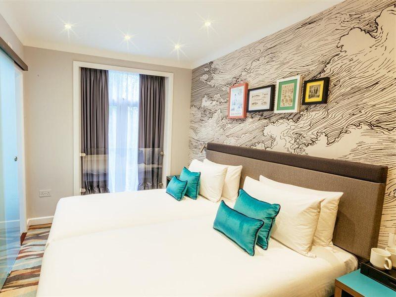 Hotel Oliver Plaza 4*