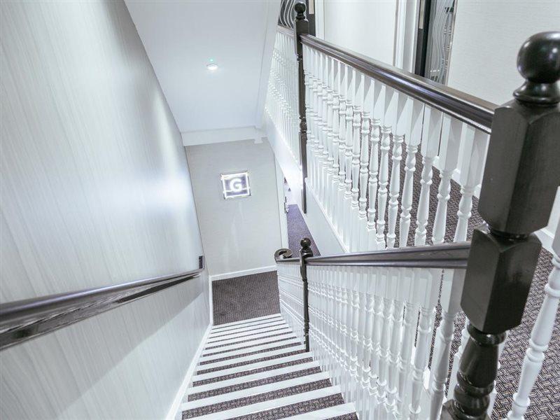 Oliver Plaza Hotel 4*