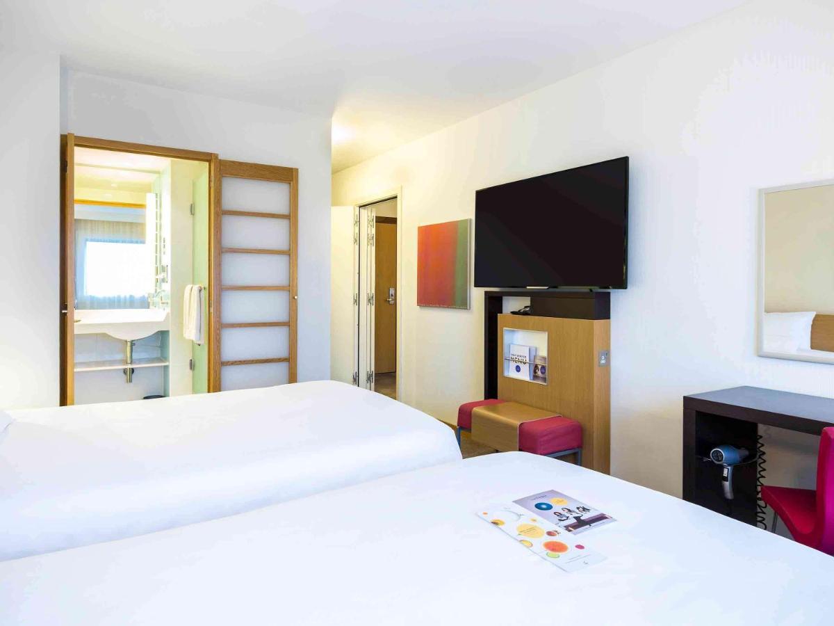 Novotel Paddington 4*
