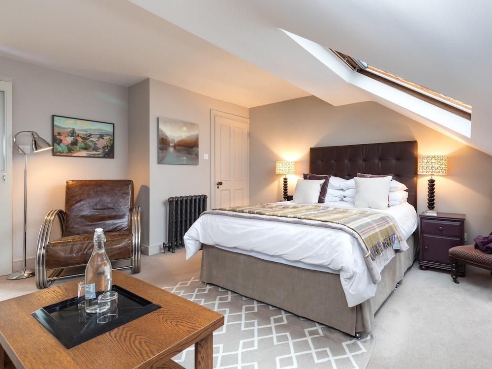 Bed & Breakfast Parklands London