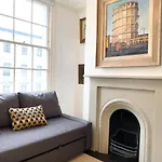 Stylish Apartments In Pimlico & Westminster