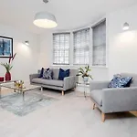 Kula London - Covent Garden St Martin\'s Lane