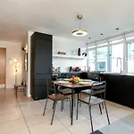 D8 - Hoxton Square Penthouse