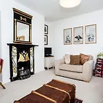Stylish One Bedroom Flat in Vauxhall