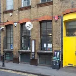Bright 1 Bedroom Flat In The Heart Of Hoxton And Shoreditch