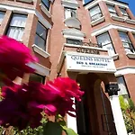 Queens Hotel