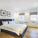 Appartement avec 2 chambre(s) de 95 m² et 2 salle(s) de bains privée(s) à West End Soho